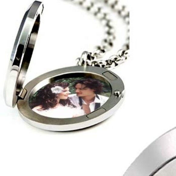 Versatile Celtic Silver Locket Pendant Necklace - Picture 13 of 14